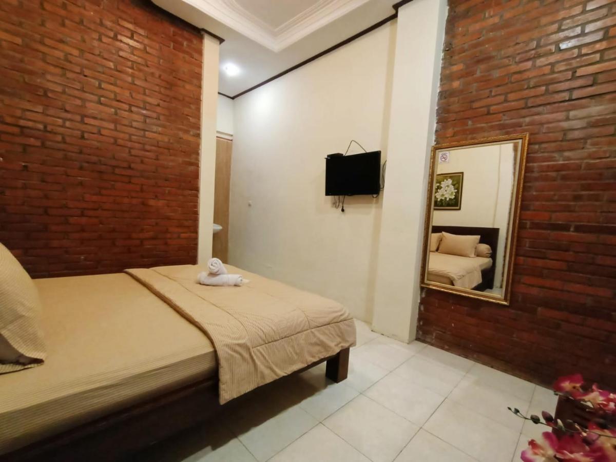 Rumah Kami Guest House Yogyakarta Kültér fotó
