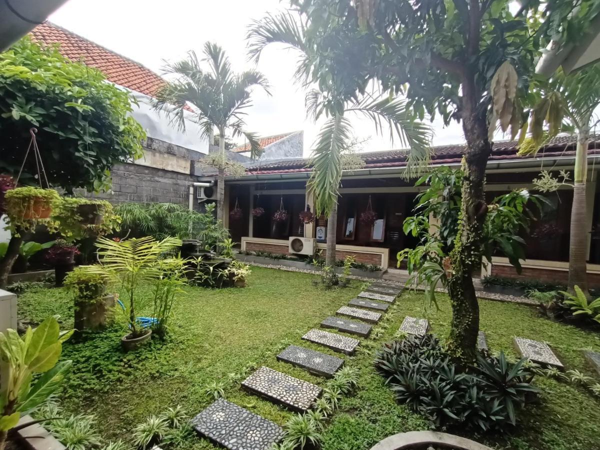 Rumah Kami Guest House Yogyakarta Kültér fotó